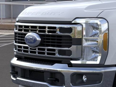 New 2026 Ford F350 XLT RWD image 17