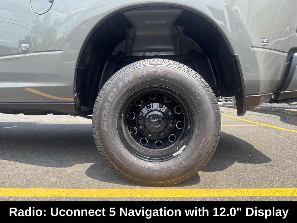 New 2026 RAM 3500 Big Horn AWD/4WD image 14