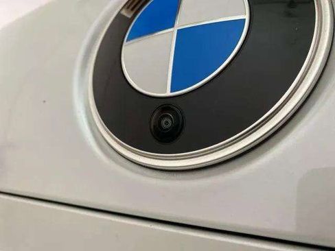 Used 2025 BMW 740i xDrive AWD/4WD image 99