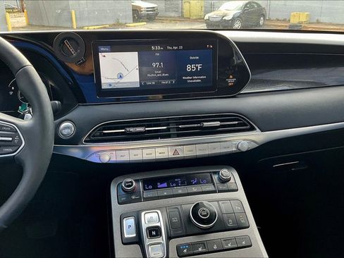 Used 2021 Hyundai Palisade Limited FWD image 16