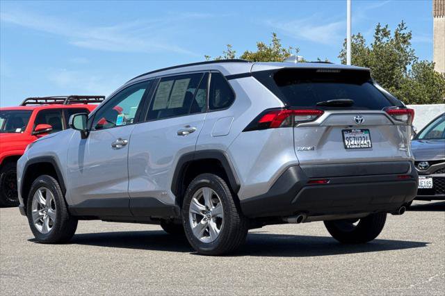 Certified 2023 Toyota RAV4 LE AWD/4WD image 7