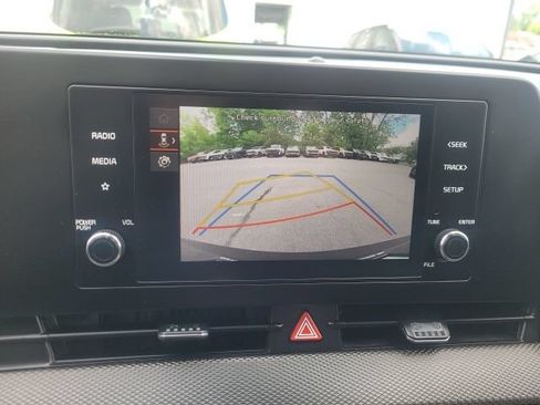 Certified 2025 Kia Sportage LX AWD/4WD image 28