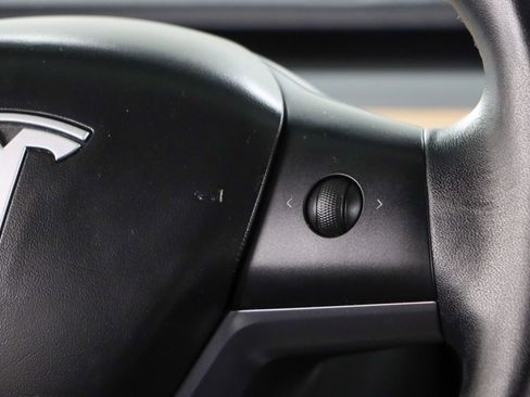 Used 2020 Tesla Model 3 Long Range AWD/4WD image 14