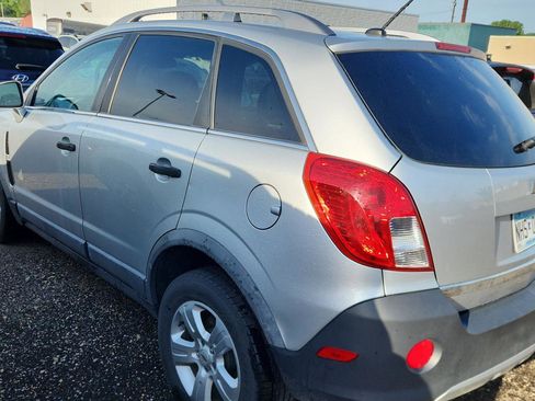 Used 2014 Chevrolet Captiva Sport LS FWD image 6
