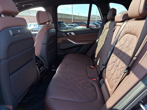 New 2026 BMW X5 xDrive50e image 5