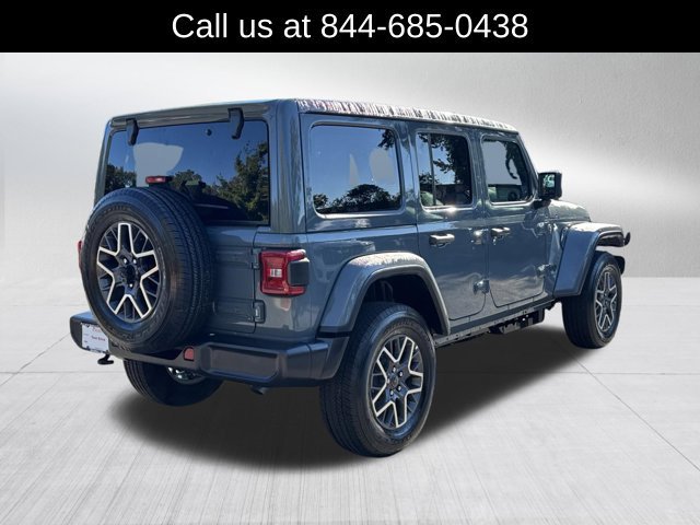 Certified 2026 Jeep Wrangler Unlimited Sahara AWD/4WD image 5