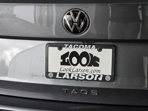 Used 2023 Volkswagen Taos S AWD/4WD image 13