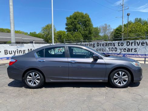 Used 2014 Honda Accord LX image 2