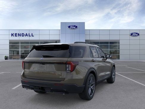 New 2026 Ford Explorer ST-Line image 8
