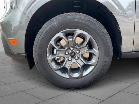 New 2025 Ford Maverick XLT image 11