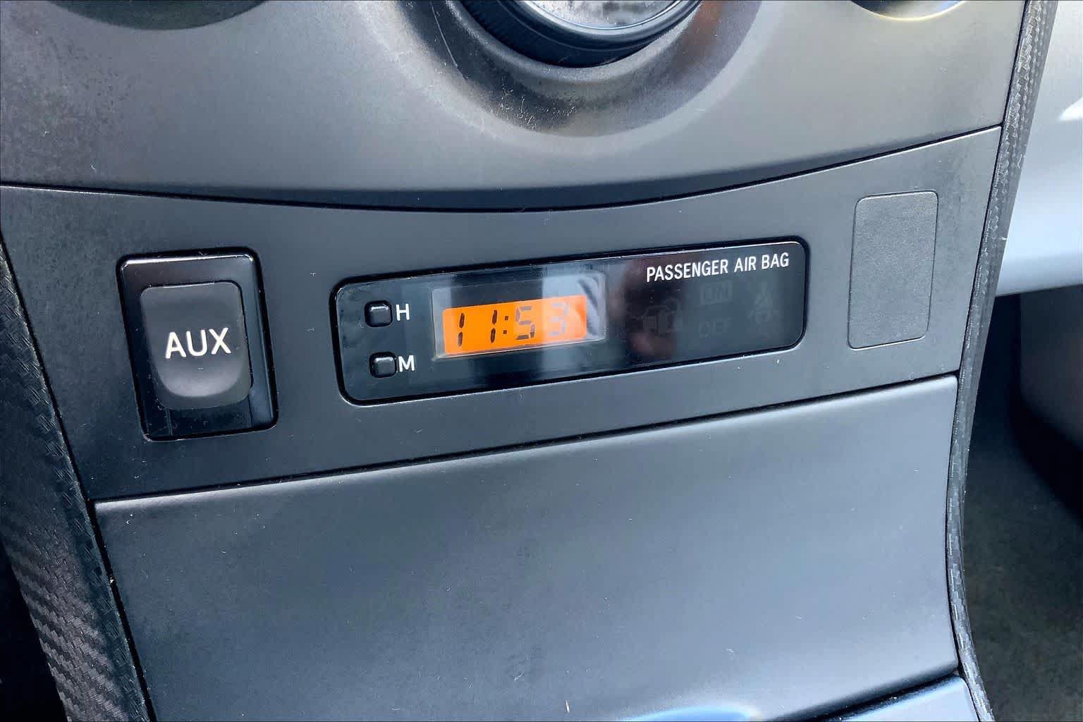 Used 2010 Toyota Corolla LE w/ All Weather Guard Pkg FWD image 34