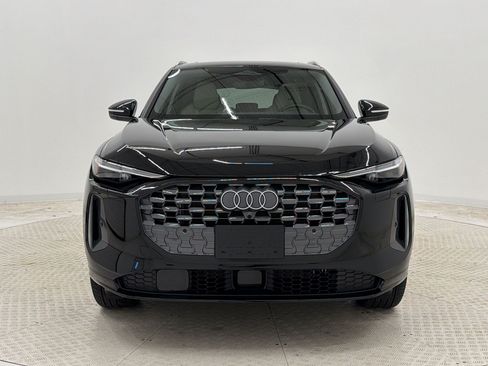 Used 2025 Audi Q5 Premium Plus AWD/4WD image 6