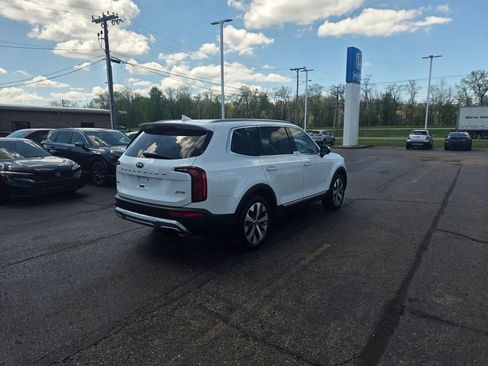 Used 2020 Kia Telluride S AWD/4WD image 3