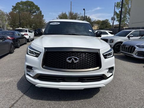 Used 2020 INFINITI QX80 Luxe w/ Edition 30 Package image 2