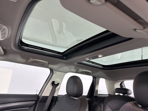 Used 2022 MINI Cooper S image 16