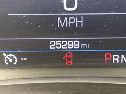 Used 2023 Chevrolet Equinox LT image 5