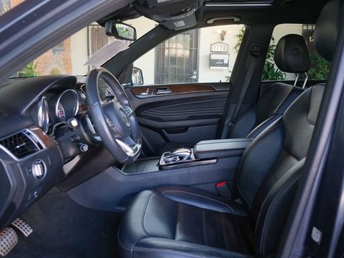 Used 2016 Mercedes-Benz GLE 350 w/ Premium Package image 15