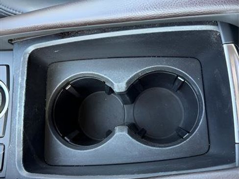 Used 2018 MAZDA MAZDA3 Touring FWD image 33