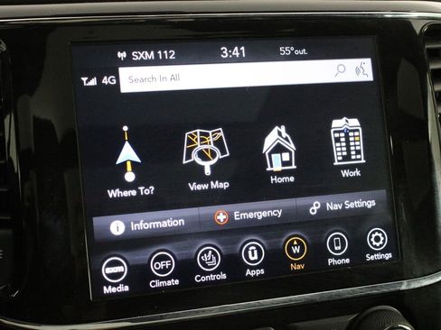 Used 2021 Jeep Grand Cherokee Limited w/ Sun & Sound Group image 37