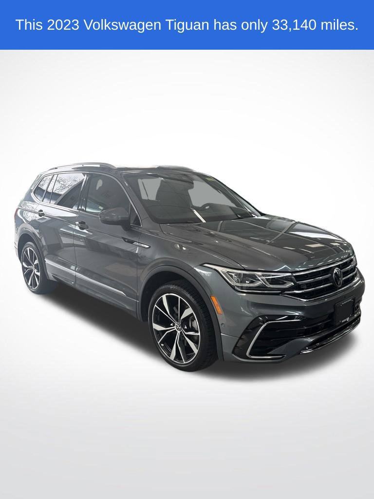 Used 2023 Volkswagen Tiguan SEL R-Line AWD/4WD image 1