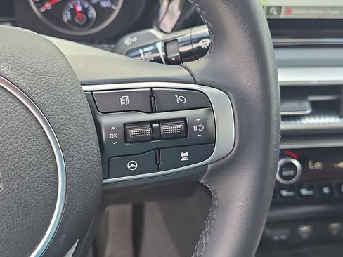 Used 2023 Kia K5 GT-Line FWD image 32