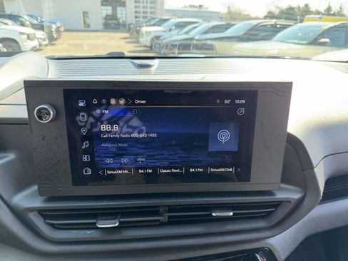 Certified 2024 Chevrolet Silverado EV W/T AWD/4WD image 20