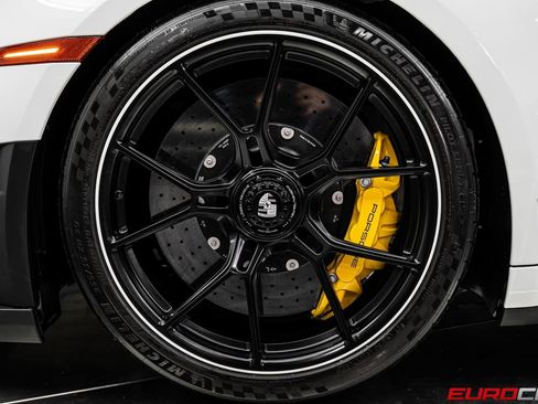 Used 2026 Porsche 911 GT3 RWD image 27