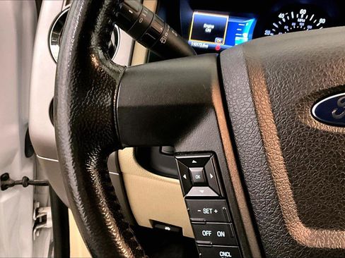 Used 2015 Ford Expedition EL XLT w/ Equipment Group 202A image 18