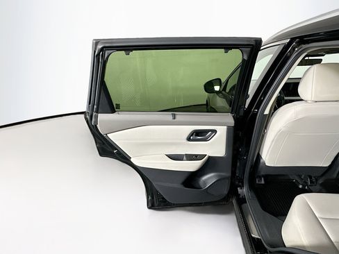 Used 2023 Nissan Rogue SL w/ SL Premium Package FWD image 27