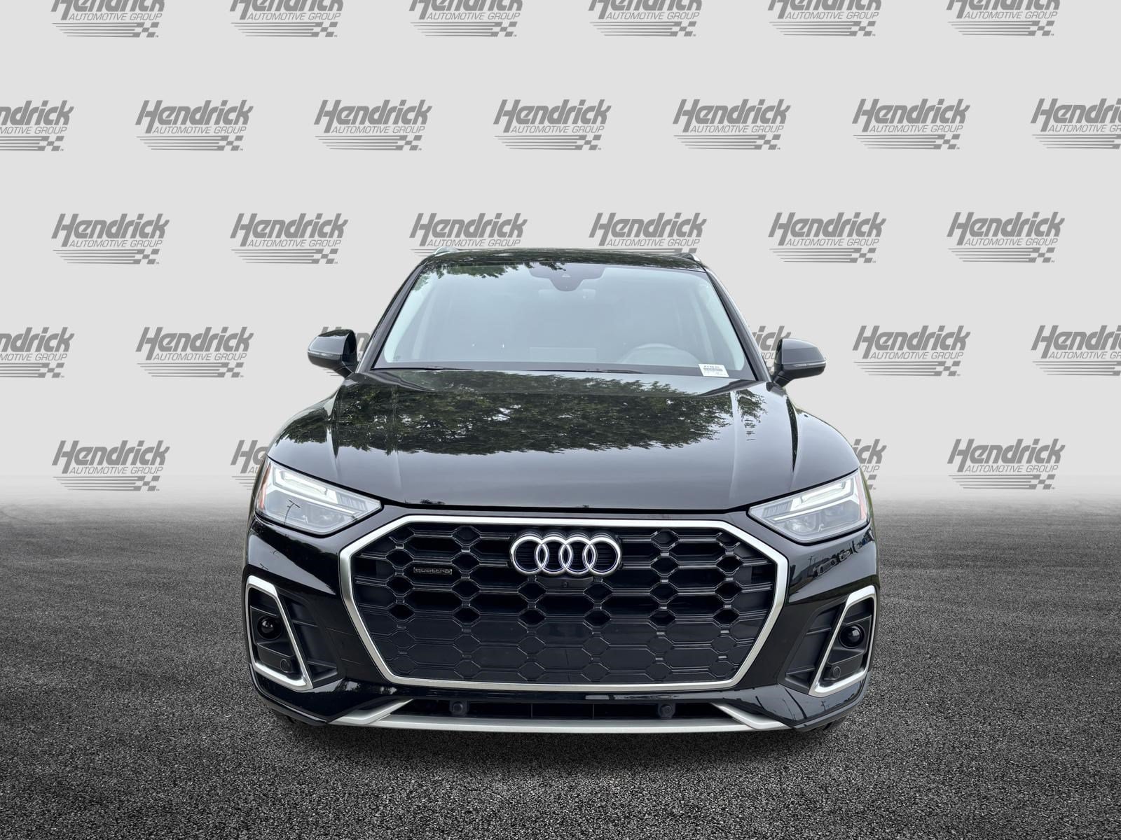 Certified 2023 Audi Q5 2.0T Premium Plus w/ Premium Plus Package AWD/4WD image 3