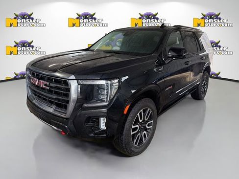 Used 2024 GMC Yukon AT4 w/ Technology Package image 1