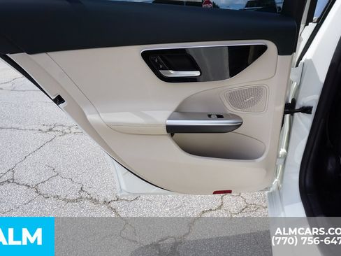 Used 2023 Mercedes-Benz C 300 Sedan image 55