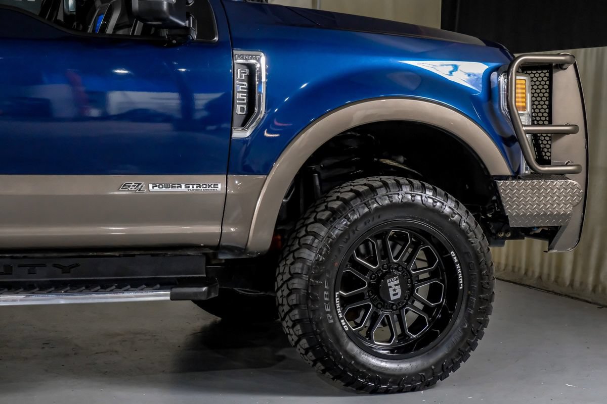 Used 2020 Ford F250 Lariat w/ Lariat Ultimate Package AWD/4WD image 7