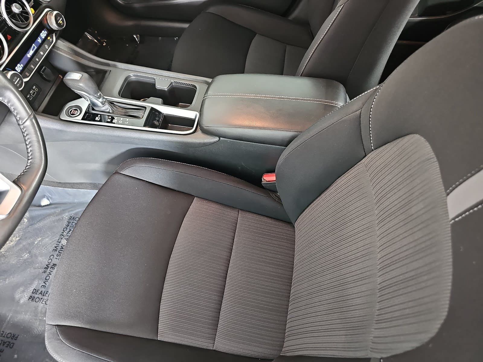 Used 2021 Nissan Sentra SV FWD image 14
