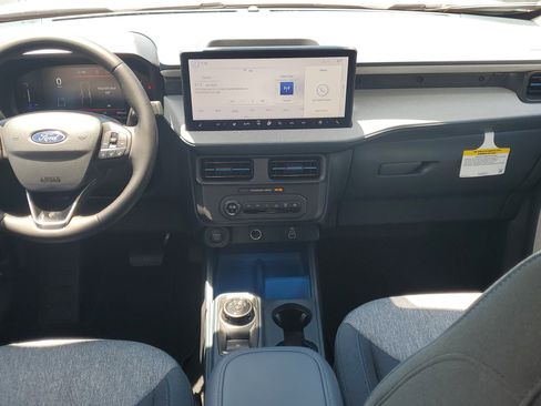 New 2025 Ford Maverick XLT w/ XLT Luxury Package image 13