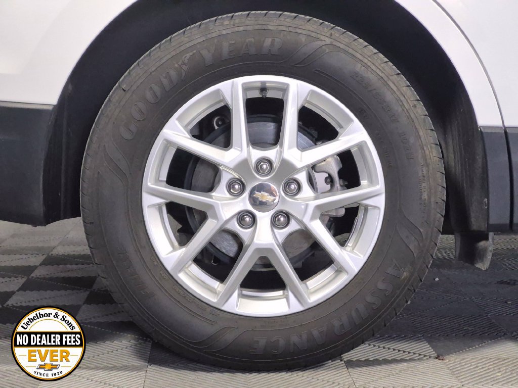 Used 2024 Chevrolet Equinox LT FWD image 29
