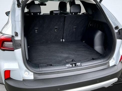 Used 2025 Ford Escape Platinum AWD/4WD image 19