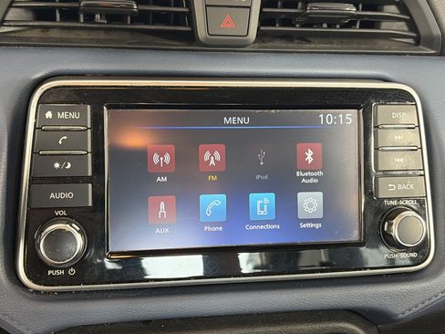 Used 2024 Nissan Versa SV FWD image 17