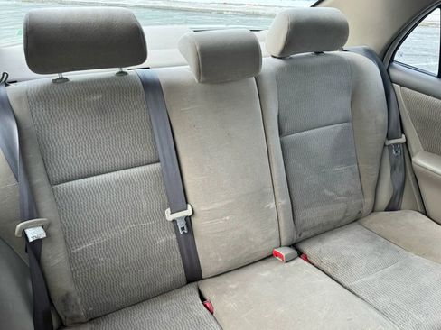 Used 2005 Toyota Corolla LE image 18