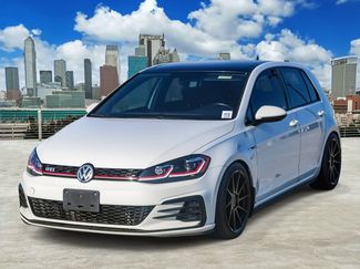 Used 2018 Volkswagen GTI SE image 1