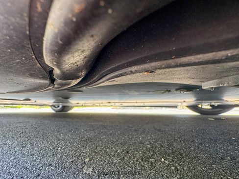 Used 2018 McLaren 570S Spider image 57