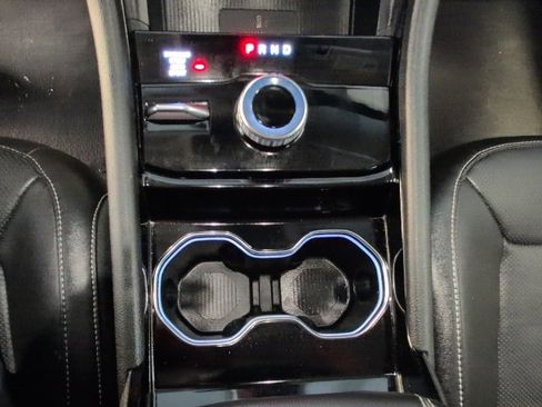 Used 2023 Jeep Grand Cherokee Limited w/ Luxury Tech Group II image 22