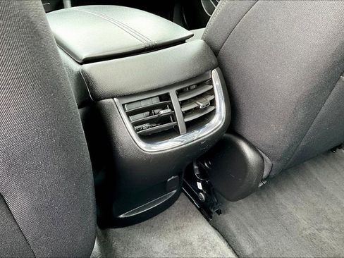 Used 2024 Chevrolet Malibu LT FWD image 10