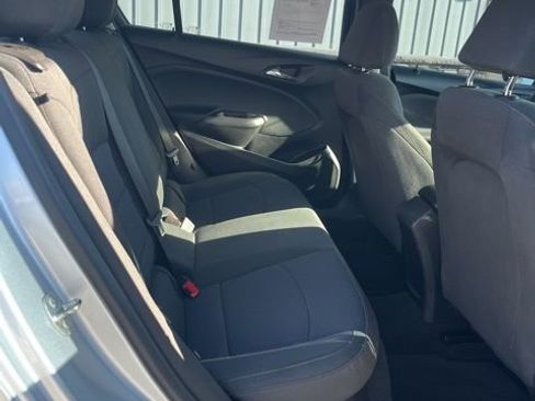 Used 2018 Chevrolet Cruze LS image 30
