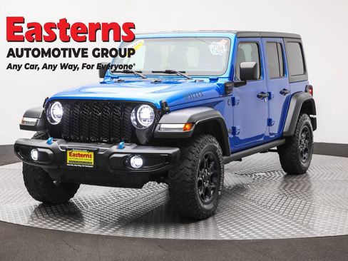 Used 2023 Jeep Wrangler Unlimited w/ Cold Weather Group AWD/4WD image 1