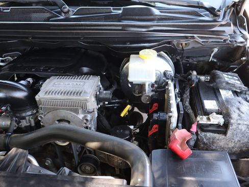 Used 2019 RAM 1500 Big Horn AWD/4WD image 39