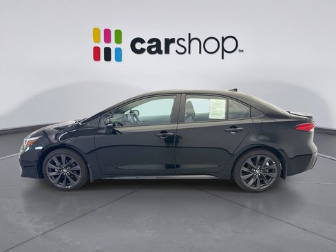 Used 2024 Toyota Corolla SE w/ SE Premium Package FWD image 2