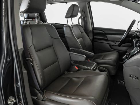 Used 2016 Honda Odyssey EX-L image 30