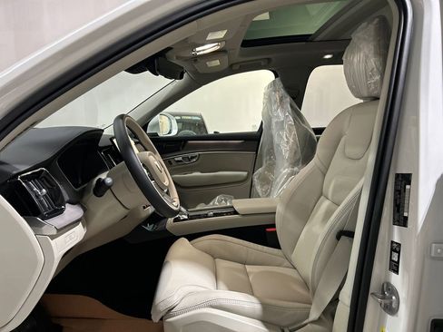New 2026 Volvo XC90 T8 Ultra AWD/4WD image 10