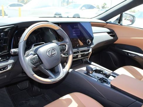 Certified 2024 Lexus RX 350 Premium w/ Convenience Package FWD image 12